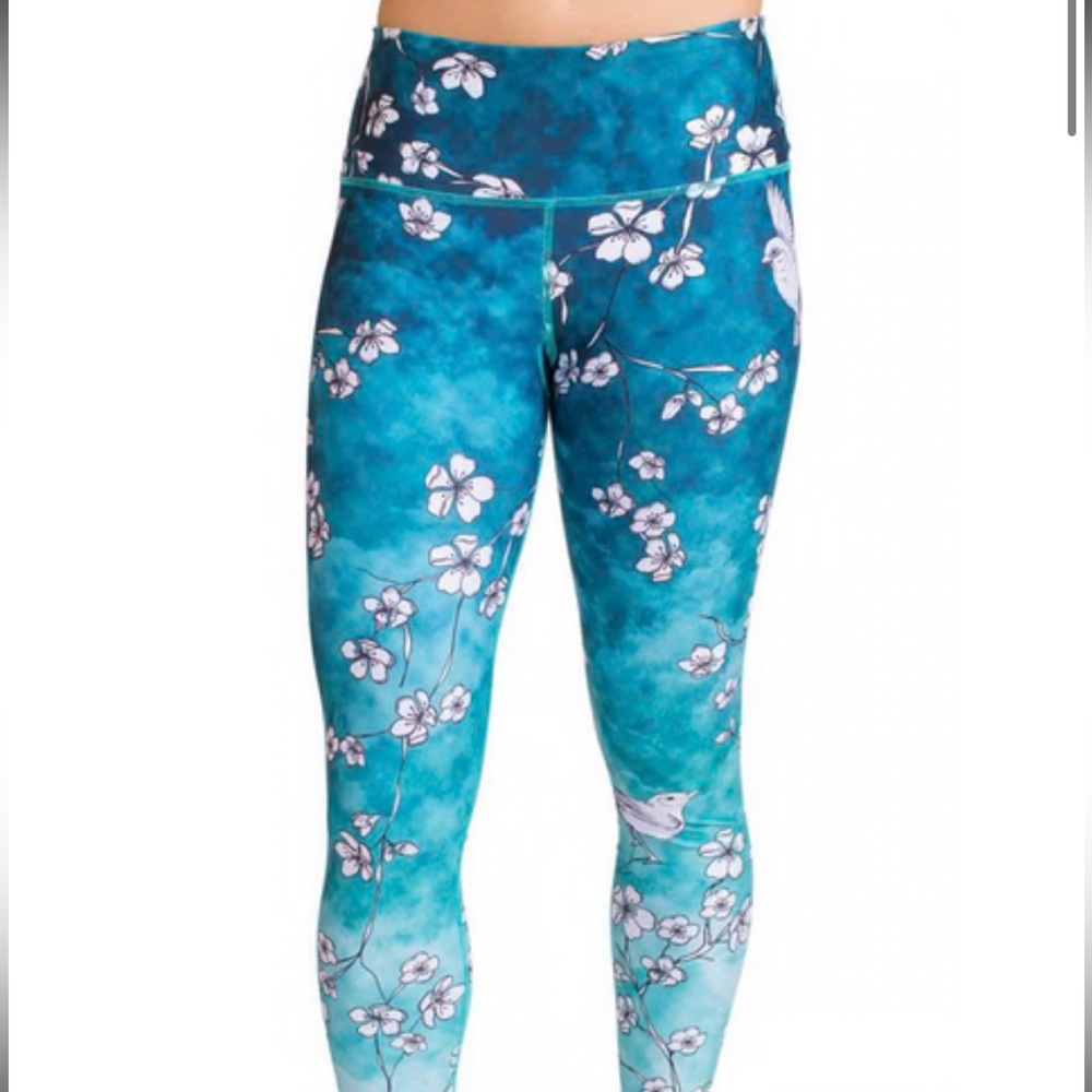 Inner Fire Blossom Blue / White / Teal High Waist Capri Crop Floral Leggings 8 M